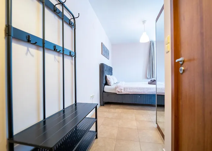 Lovely In Studentski Grad *