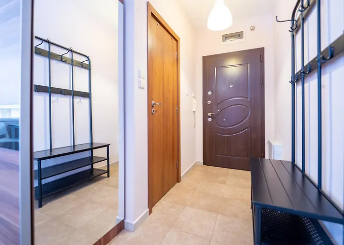 Lovely In Studentski Grad شقة صوفيا