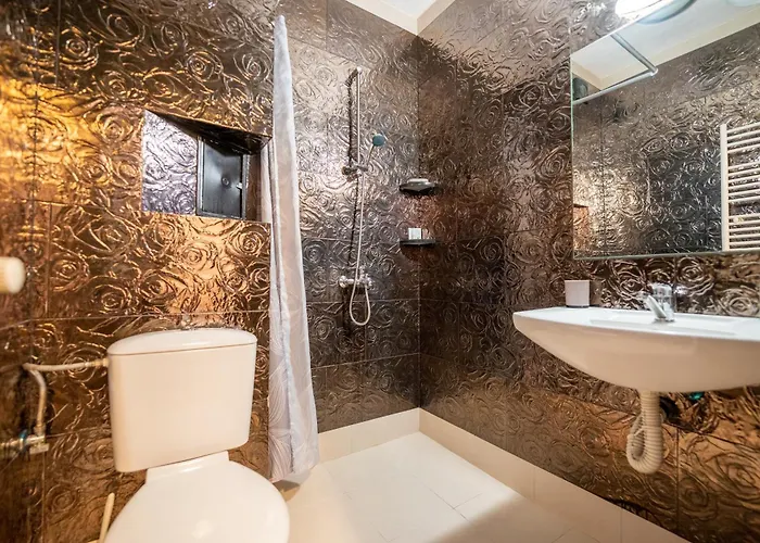 Lovely In Studentski Grad