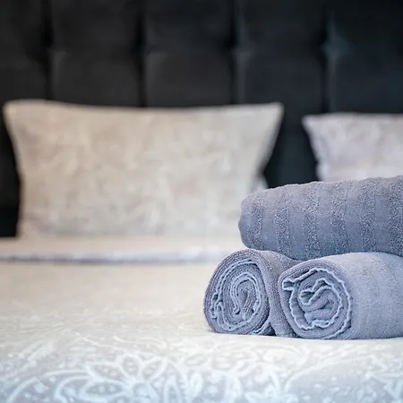 Lovely In Studentski Grad Appartamento Sofia